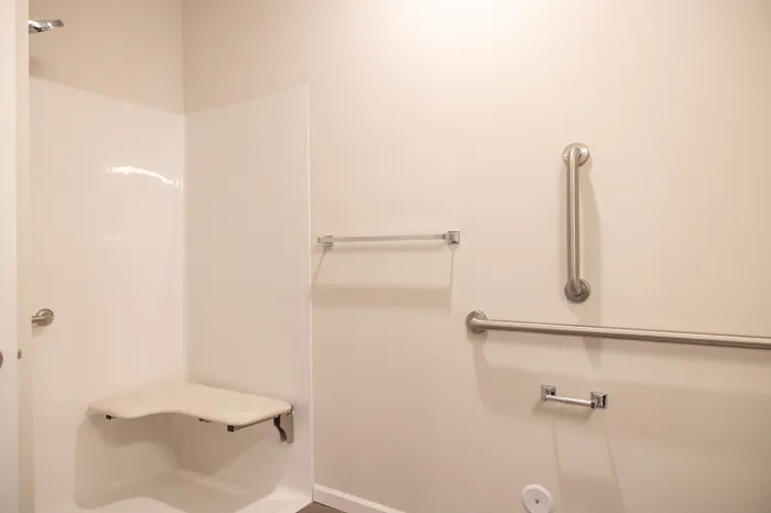 Union-Mill-Apartments-Wichita-Kansas-One-Bedroom-ADA-Bathroom-Shower