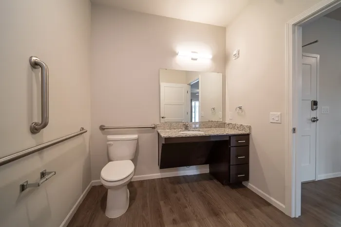 Union-Mill-Apartments-Wichita-Kansas-One-Bedroom-ADA-Bathroom