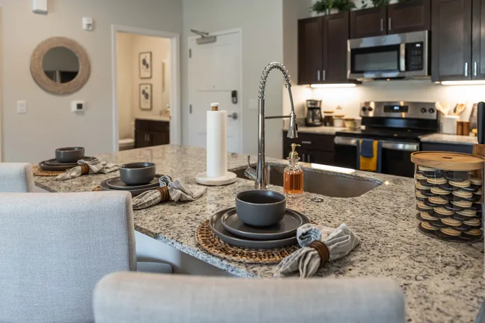 Union-Mill-Apartments-Wichita-Kansas-Furnished-Two-Bedroom-Kitchen-Breakfast-Bar