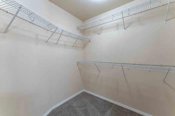 The-Abbey-Apartments-Springfield-Missouri-Phase-Two-Studio-Closet