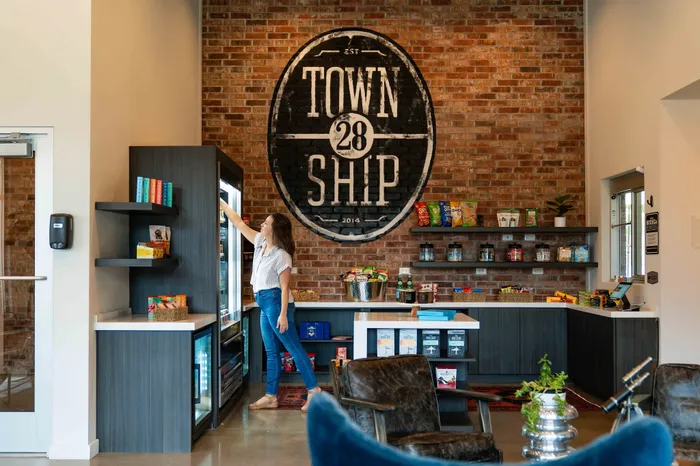 Township-28-Springfield-Missouri-Apartments-Amenities-Bodega