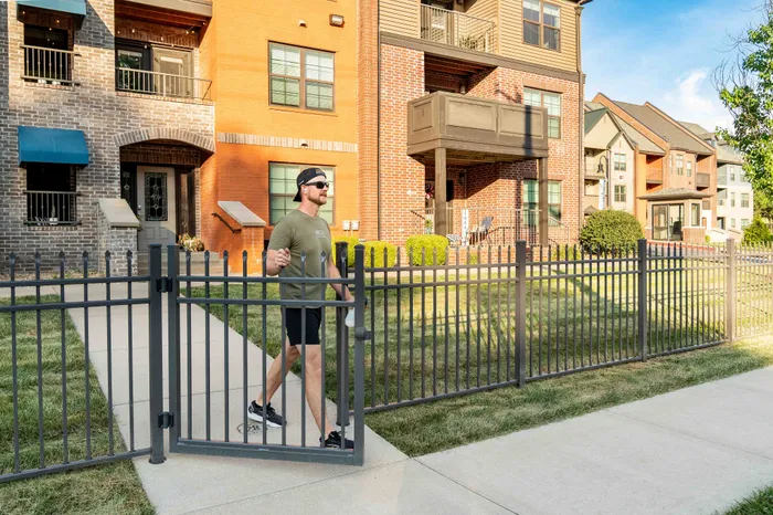 Township-28-Springfield-Missouri-Apartments-Amenities-Gate-Entrance-Sidewalk