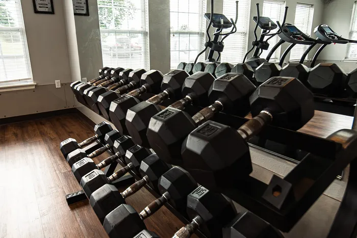 Coryell-Crossing-Apartments-Springfield-Missouri-Amenities-Fitness-Center-Free-Weights