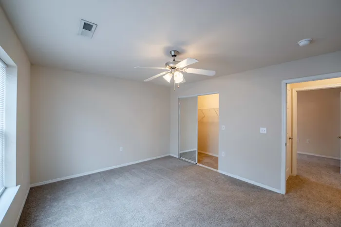 Coryell-Crossing-Apartments-Springfield-Missouri-Four-Bedroom-Third-Bedroom