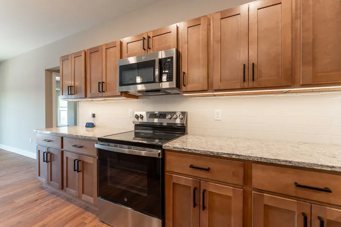 Township-28-Apartments-Springfield-Missouri-Building-H-Three-Bedroom-B-Kitchen-Cabinets