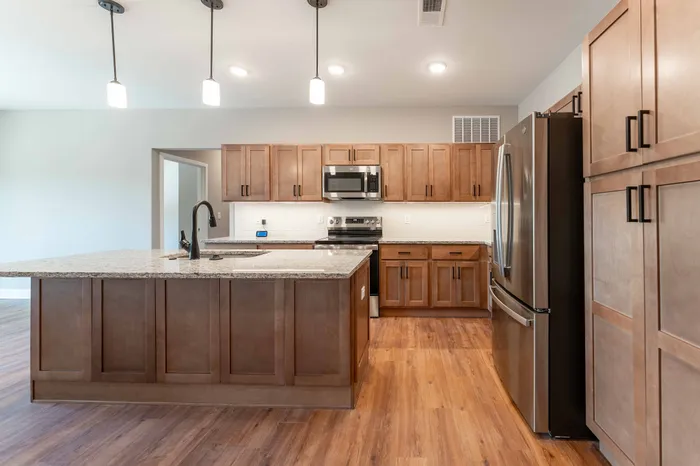 Township-28-Apartments-Springfield-Missouri-Building-H-Three-Bedroom-B-Fully-Equipped-Kitchen