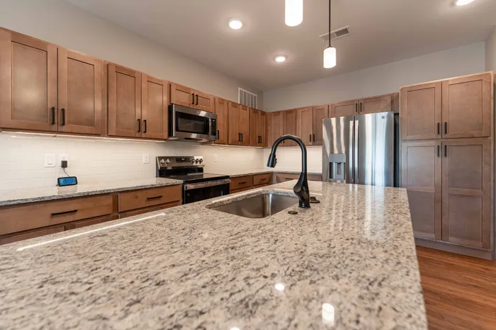 Township-28-Apartments-Springfield-Missouri-Building-H-Three-Bedroom-B-Kitchen-Island-Sink