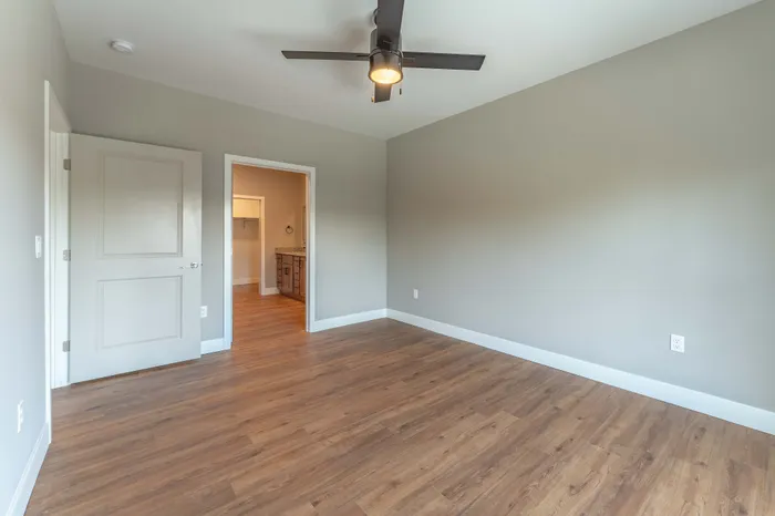 Township-28-Apartments-Springfield-Missouri-Building-H-Three-Bedroom-B-Primary-Bedroom-Bathroom-Entrance