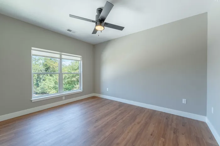Township-28-Apartments-Springfield-Missouri-Building-H-Three-Bedroom-B-Third-Bedroom