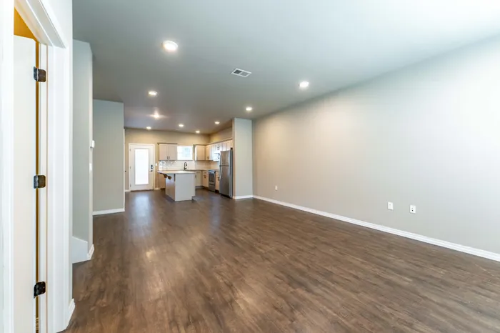 Villas-At-Verandas-South-Springfield-Missouri-Townhomes-Two-Bedroom-Unit-111-Living-Room-Front-Door-View