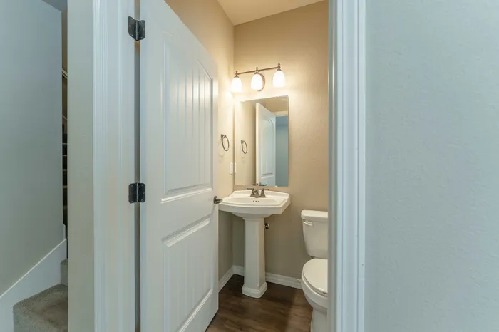 Villas-At-Verandas-South-Springfield-Missouri-Townhomes-Three-Bedroom-Unit-108-First-Floor-Half-Bathroom