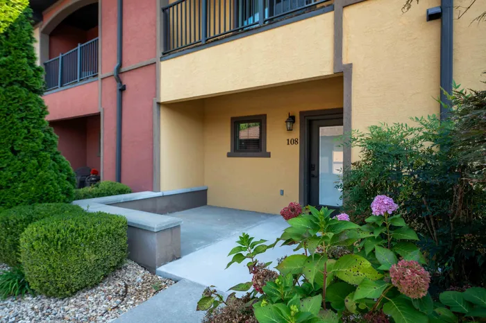 Villas-At-Verandas-South-Springfield-Missouri-Townhomes-Three-Bedroom-Unit-108-First-Floor-Patio