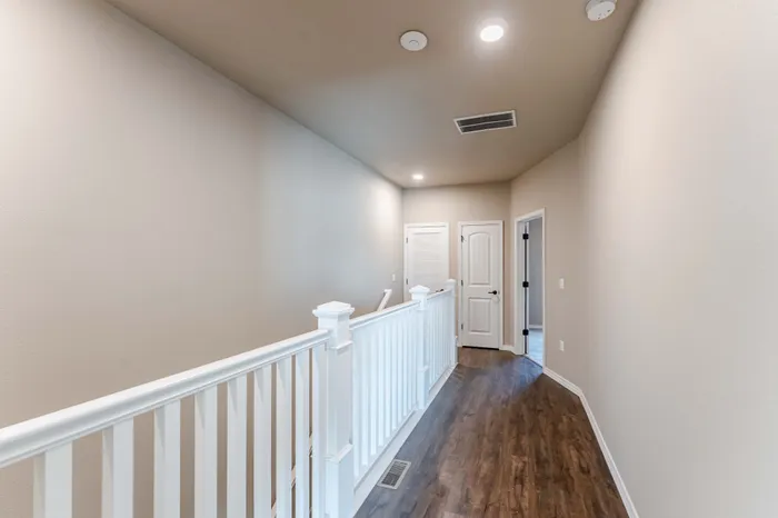 Villas-At-Verandas-South-Springfield-Missouri-Townhomes-Three-Bedroom-Unit-108-Second-Floor-Third-Bedroom-Hallway-Entrance