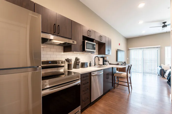 Heritage-Apartments-Springfield-Missouri-Furnished-Studio-Apartment-319-Kitchen