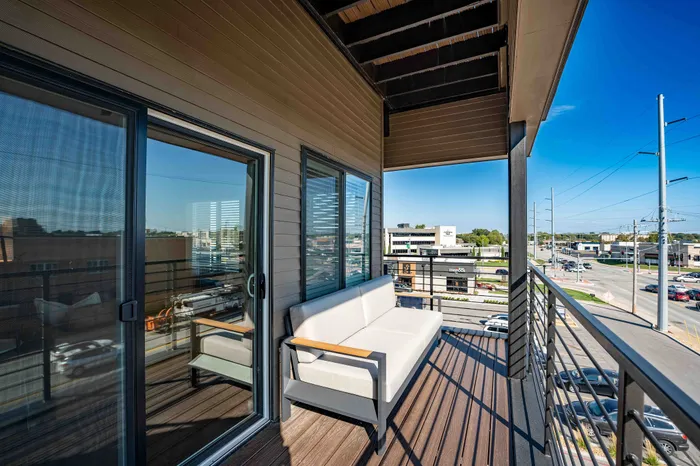 Heritage-Apartments-Springfield-Missouri-Garrison-Furnished-Two-Bed-Apartment-301-Patio