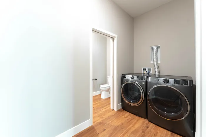 Township-28-Apartments-Springfield-Missouri-Building-H-Premium-Two-Bed-ADA-Unit-Washer-And-Dryer