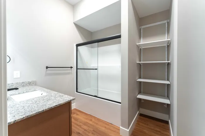 Township-28-Apartments-Springfield-Missouri-Building-H-Premium-Two-Bed-ADA-Unit-Second-Bathroom-Shower