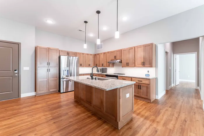 Township-28-Apartments-Springfield-Missouri-Building-H-Premium-Three-Bed-ADA-Unit-Kitchen