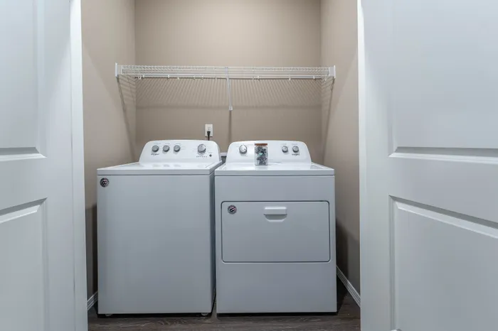 Veranda-Vistas-Apartments-Springfield-Missouri-Furnished-Two-Bedroom-Washer-Dryer