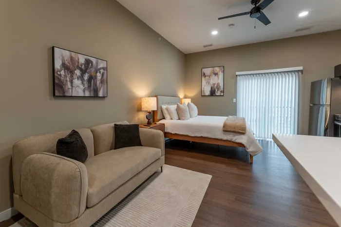 Heritage-Luxury-Apartments-Springfield-Missouri-Furnished-Micro-Studio-509-Living-Space