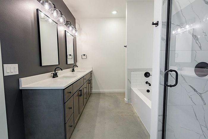 A2 Hudson Master Bath