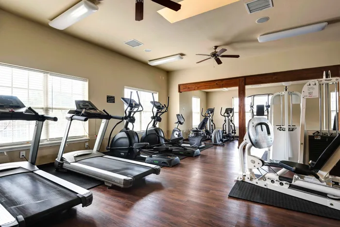 Coryell-Courts-Apartments-North-Springfield-Missouri-Off-I-44-Fitness-Center