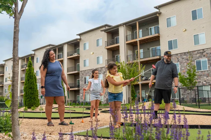 Monarch-Apartments-Springfield-Missouri-W-Sunset-And-S-Campbell-Putting-Green