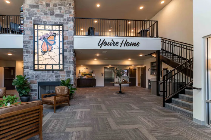 Monarch-Apartments-Springfield-Missouri-W-Sunset-And-S-Campbell-Lobby