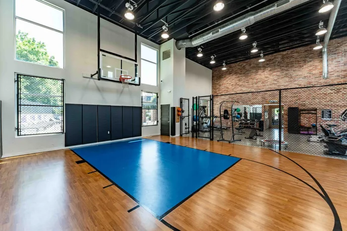 Township-28-Apartments-Springfield-Missouri-Galloway-Neighborhood-Fitness-Center-And-Indoor-Basketball-Court