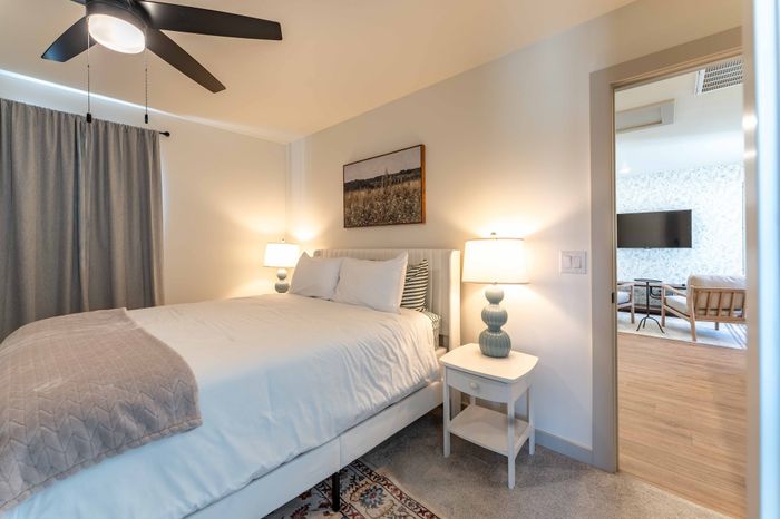 Owen-Silos-South-Springfield-Missouri-Furnished-Homes-The-Hudson-5773-Three-Bedroom-Third-Bedroom
