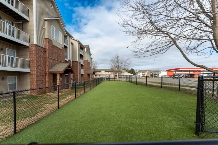 Coryell-Crossing-Apartments-Springfield-Missouri-Amenities-Dog-Park