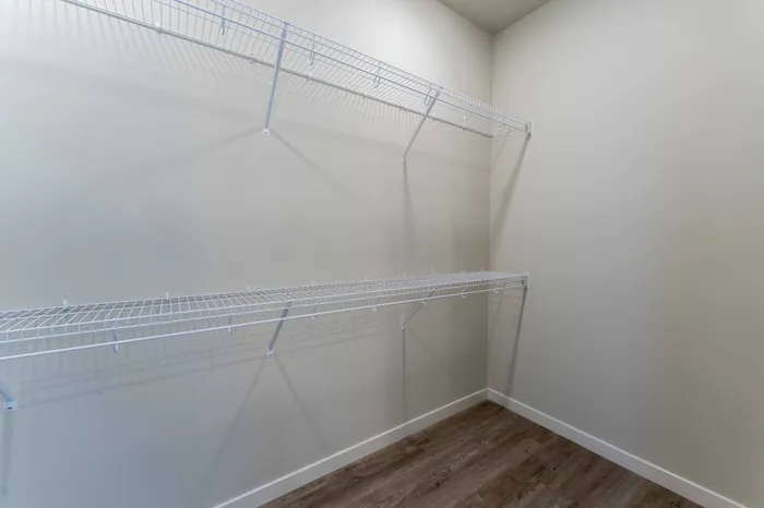 Monarch-Apartments-Springfield-Missouri-Furnished-Two-Bed-Apartment-Primary-Bedroom-Closet
