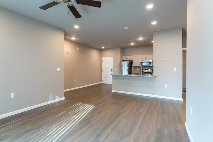 Coryell-Commons-Heights-Apartments-For-Rent-South-Springfield-Missouri-Two-Bed-Unit-104-Kitchen-Front-Entrance-Living-Room-View