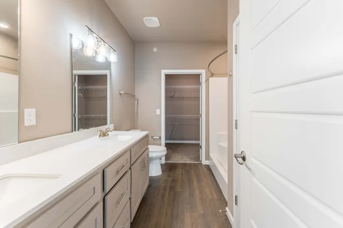 Coryell-Commons-Heights-Apartments-For-Rent-South-Springfield-Missouri-Two-Bed-Unit-104-Primary-Bathroom-Entrance-View