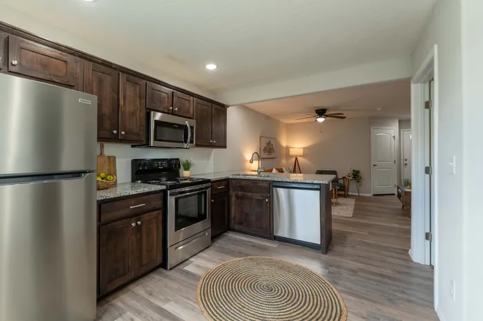 Oakwood-Heights-Townhomes-Republic-Missouri-Furnished-Two-Bed-Townhome-Kitchen-Living-Room