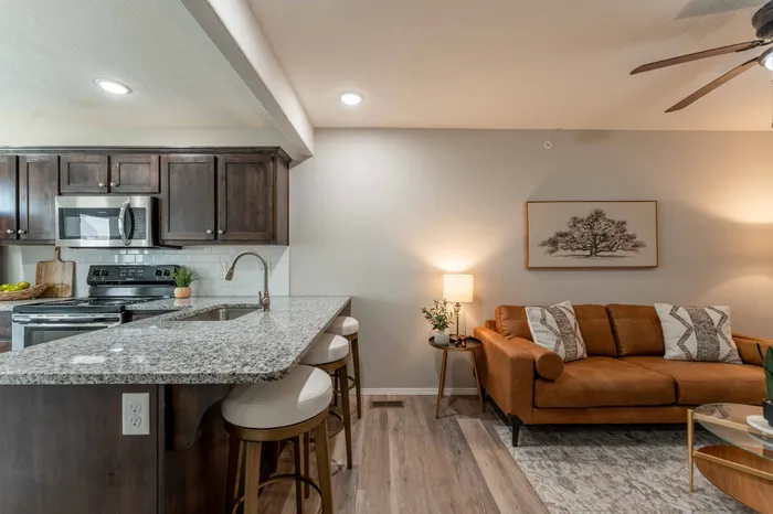 Oakwood-Heights-Townhomes-Republic-Missouri-Furnished-Two-Bed-Townhome-Breakfast-Bar-To-Living-Room