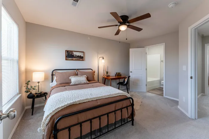 Oakwood-Heights-Townhomes-Republic-Missouri-Furnished-Two-Bed-Townhome-Primary-Bedroom-Bathroom-Entrance