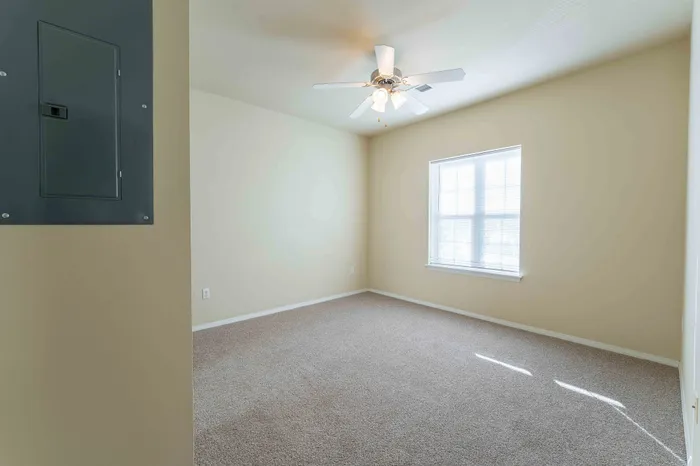 Coryell-Courts-Apartments-North-Springfield-Missouri-Two-Bedroom-Michelle-Phase-1-Secondary-Bedroom