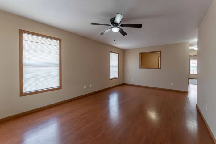 Oakwood-Heights-Townhomes-For-Rent-Republic-Missouri-Phase-1-One-Bedroom-Living-Room-And-Kitchen-Window