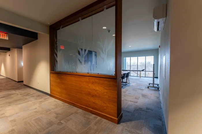 Crescent-Falls-Apartments-Joplin-Missouri-Amenities-Study-Room-Entrance