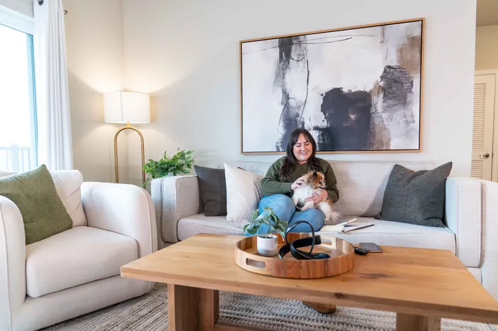 Crescent-Falls-Apartments-For-Rent-Joplin-Missouri-Pet-Friendly-Cuddling-With-Dog