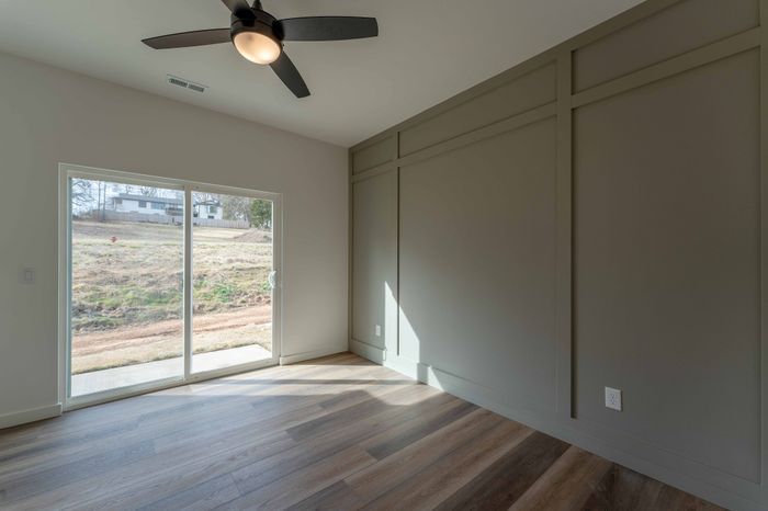 Owen-Silos-Subdivision-Luxury-Homes-South-Springfield-Missouri-Two-Bedroom-Rue-Unit-5683-Primary-Bedroom-Patio-Doors