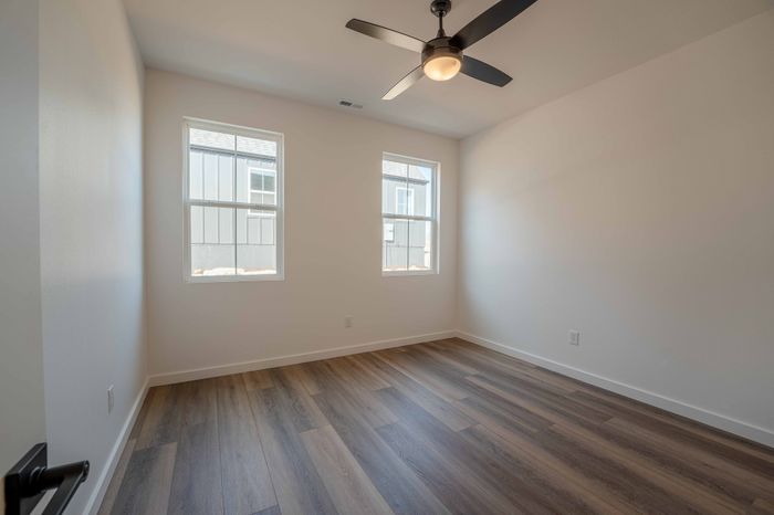 Owen-Silos-Subdivision-Luxury-Homes-South-Springfield-Missouri-Two-Bedroom-Anderson-Unit-5709-Secondary-Bedroom