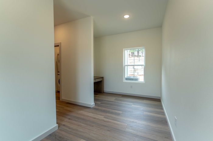Owen-Silos-Subdivision-Luxury-Homes-South-Springfield-Missouri-Two-Bedroom-Sable-Unit-5717-Secondary-Living-Space