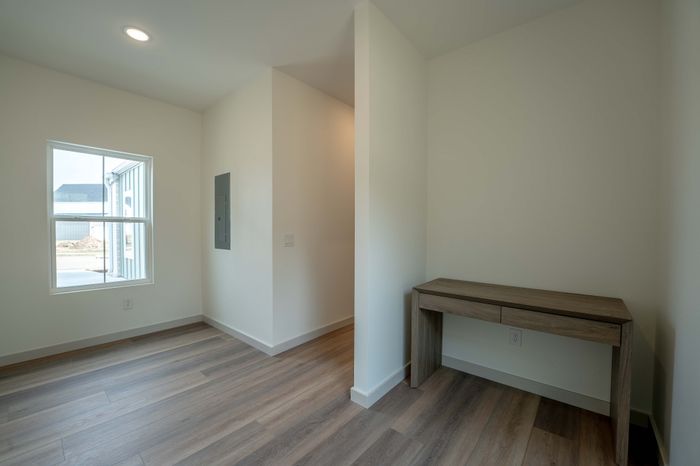 Owen-Silos-Subdivision-Luxury-Homes-South-Springfield-Missouri-Two-Bedroom-Sable-Unit-5717-Secondary-Living-Space-Desk-Nook