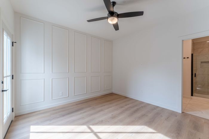 Owen-Silos-Subdivision-Luxury-Homes-South-Springfield-Missouri-Four-Bedroom-Cambridge-Unit-5765-Primary-Bedroom-Bathroom-Door