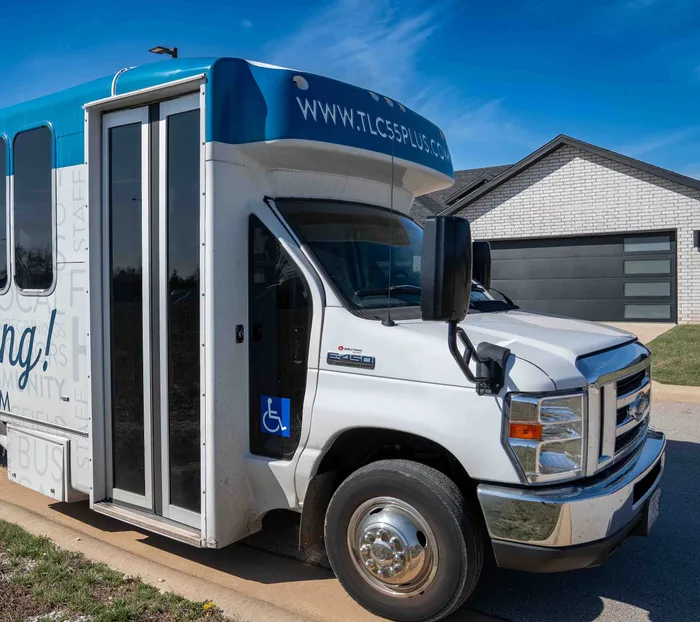 TLC-Properties-Springfield-Missouri-Apartments-For-Rent-Amenity-Shuttle-Bus-Entrance