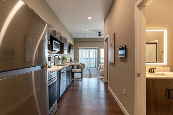 Heritage-Apartments-For-Rent-Springfield-Missouri-Furnished-Studio-Unit-515-Kitchen