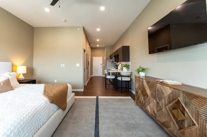 Heritage-Apartments-For-Rent-Springfield-Missouri-Furnished-Studio-Unit-515-Entrance-View-From-Balcony-Doors