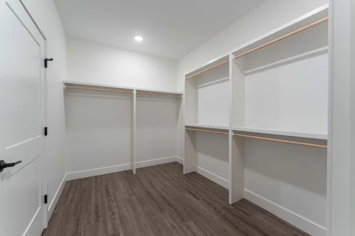 Villas-At-Anthony-Park-55-Plus-Community-South-Springfield-Missouri-Two-Bedroom-A-Unit-101B-Primary-Closet
